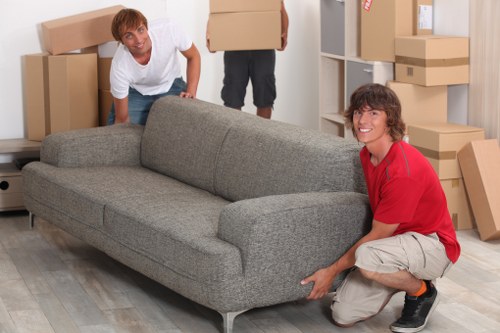 London moving service handling furniture transport